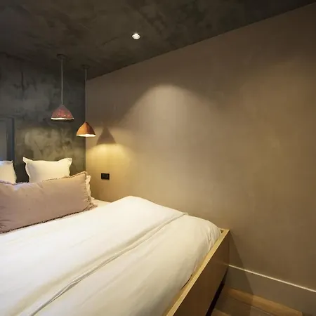 Ferronne By Japandi Apartment