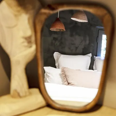 Ferronne By Japandi Apartment